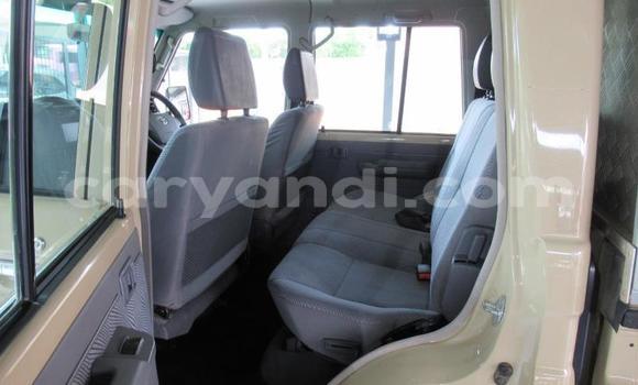 Tenga Tsaru Toyota Land Cruiser Zvimwe Mota in Chingola in Zambia Tenga Tsaru Toyota Land Cruiser Zvimwe Mota in Chingola in Zambia