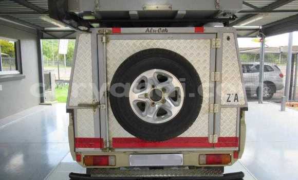 Tenga Tsaru Toyota Land Cruiser Zvimwe Mota in Chingola in Zambia Tenga Tsaru Toyota Land Cruiser Zvimwe Mota in Chingola in Zambia