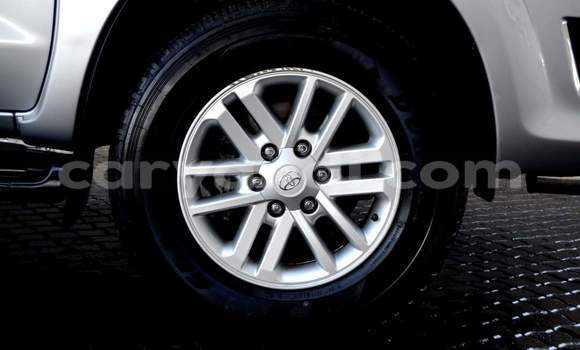 Acheter Occasion Voiture Toyota Fortuner Gris à Chingola, Zambie Acheter Occasion Voiture Toyota Fortuner Gris à Chingola, Zambie