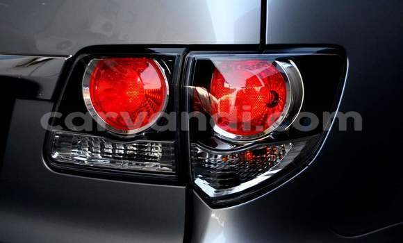 Acheter Occasion Voiture Toyota Fortuner Gris à Chingola, Zambie Acheter Occasion Voiture Toyota Fortuner Gris à Chingola, Zambie