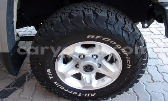 Acheter Occasion Voiture Toyota Land Cruiser Beige à Lusaka, Zambie Acheter Occasion Voiture Toyota Land Cruiser Beige à Lusaka, Zambie