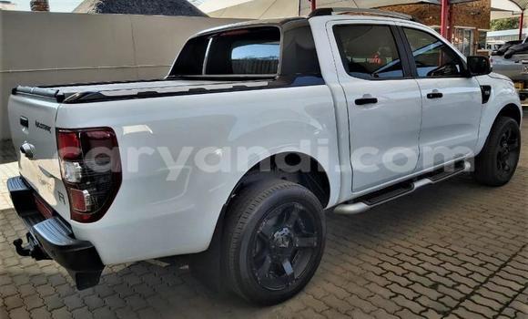 Acheter Occasion Voiture Ford Ranger Blanc à Lusaka, Zambie Acheter Occasion Voiture Ford Ranger Blanc à Lusaka, Zambie