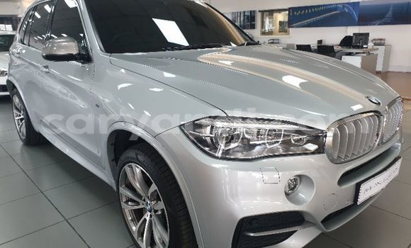 Nunua Ilio tumika BMW X5 Fedha Gari ndani ya Chilanga nchini Lusaka