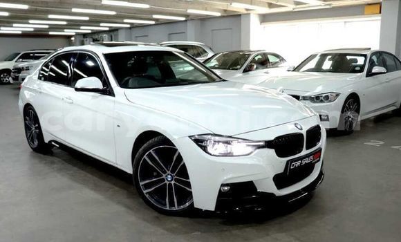 Buy Used BMW 3–Series White Car in Chilanga in Lusaka