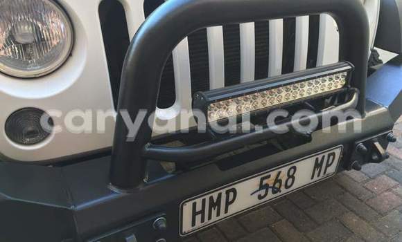 Acheter Occasion Voiture Jeep Wrangler Blanc à Chingola, Zambie Acheter Occasion Voiture Jeep Wrangler Blanc à Chingola, Zambie