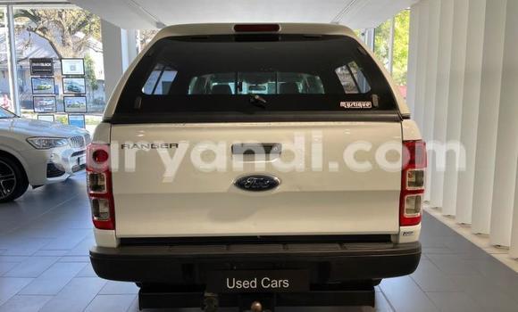 Acheter Occasion Voiture Ford Ranger Blanc à Chingola, Zambie Acheter Occasion Voiture Ford Ranger Blanc à Chingola, Zambie