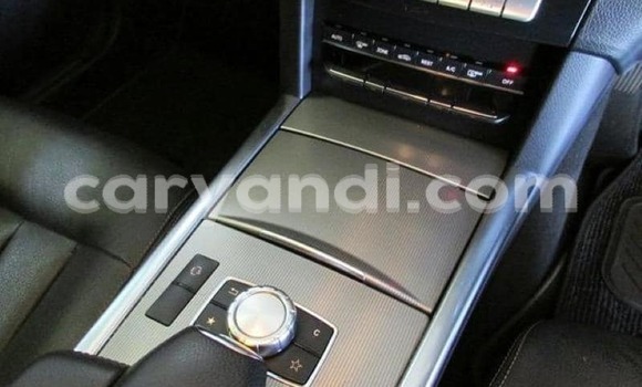 Tenga Tsaru Mercedes‒Benz E–Class Chena Mota in Lusaka in Zambia Tenga Tsaru Mercedes‒Benz E–Class Chena Mota in Lusaka in Zambia