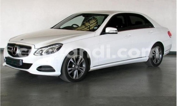 Tenga Tsaru Mercedes‒Benz E–Class Chena Mota in Lusaka in Zambia Tenga Tsaru Mercedes‒Benz E–Class Chena Mota in Lusaka in Zambia