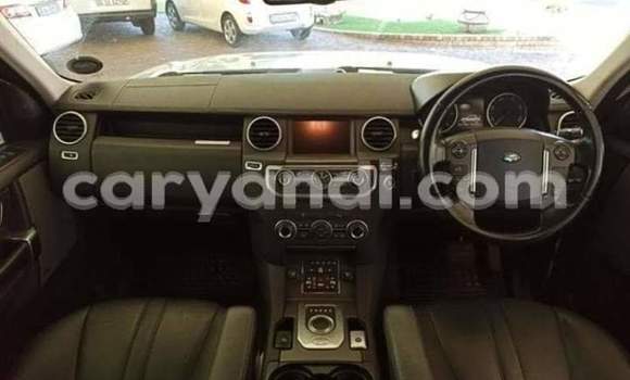 Tenga Tsaru Land Rover Discovery Sirivha Mota in Chingola in Zambia Tenga Tsaru Land Rover Discovery Sirivha Mota in Chingola in Zambia