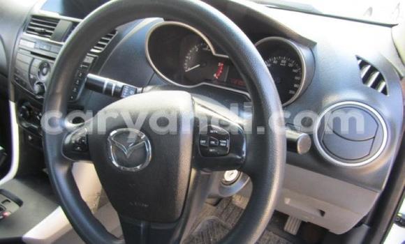 Acheter Occasion Voiture Mazda BT-50 Blanc à Chingola, Zambie Acheter Occasion Voiture Mazda BT-50 Blanc à Chingola, Zambie