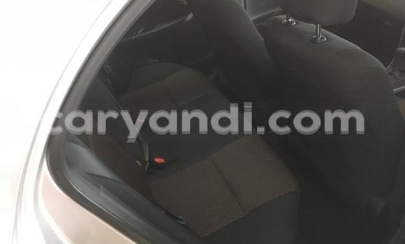 Acheter Occasion Voiture Toyota Corolla Gris à Chingola, Zambie Acheter Occasion Voiture Toyota Corolla Gris à Chingola, Zambie