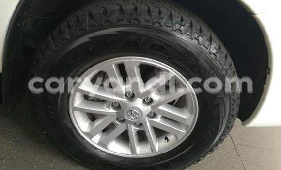 Acheter Occasion Voiture Toyota Fortuner Blanc à Livingstone, Zambie Acheter Occasion Voiture Toyota Fortuner Blanc à Livingstone, Zambie