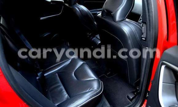 Acheter Occasion Voiture Volvo XC60 Rouge à Lusaka, Zambie Acheter Occasion Voiture Volvo XC60 Rouge à Lusaka, Zambie