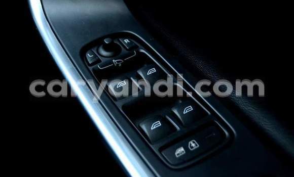 Acheter Occasion Voiture Volvo XC60 Rouge à Lusaka, Zambie Acheter Occasion Voiture Volvo XC60 Rouge à Lusaka, Zambie