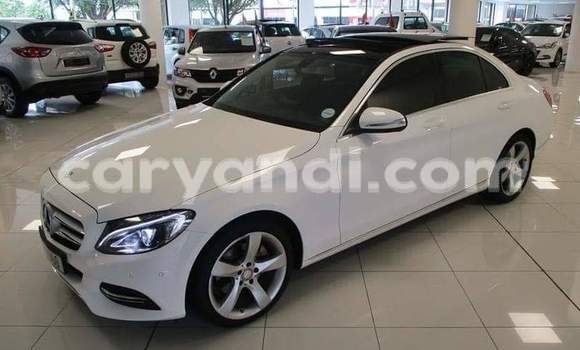 Buy Used Mercedes‒Benz C–Class White Car in Chingola in Zambia Buy Used Mercedes‒Benz C–Class White Car in Chingola in Zambia