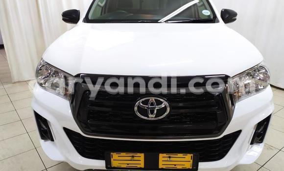 Tenga Tsaru Toyota Hilux Chena Mota in Chingola in Zambia Tenga Tsaru Toyota Hilux Chena Mota in Chingola in Zambia