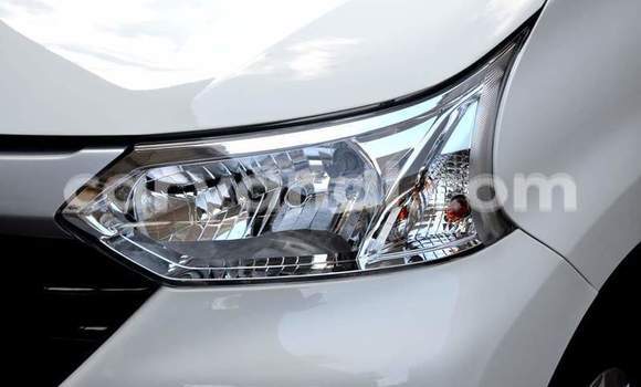 Acheter Occasion Voiture Toyota Avanza Blanc à Chingola, Zambie Acheter Occasion Voiture Toyota Avanza Blanc à Chingola, Zambie