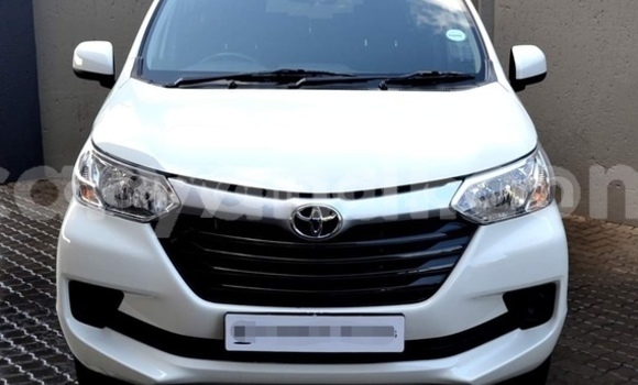 Acheter Occasion Voiture Toyota Avanza Blanc à Chingola, Zambie Acheter Occasion Voiture Toyota Avanza Blanc à Chingola, Zambie