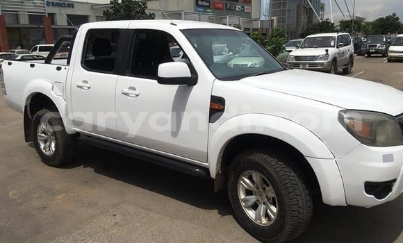 Acheter Occasion Voiture Ford Ranger Blanc à Lusaka, Zambie Acheter Occasion Voiture Ford Ranger Blanc à Lusaka, Zambie