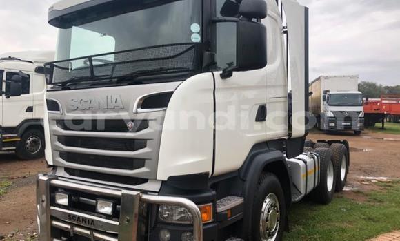 Buy Used Scania R420 White Truck in Kafue in Lusaka