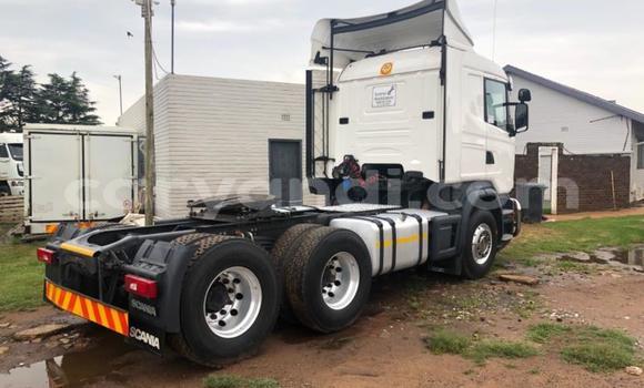 Buy Used Scania R420 White Truck in Kafue in Lusaka Buy Used Scania R420 White Truck in Kafue in Lusaka