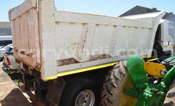 Buy Used Isuzu FTR 850 White Truck in Kalulushi in Copperbelt Buy Used Isuzu FTR 850 White Truck in Kalulushi in Copperbelt