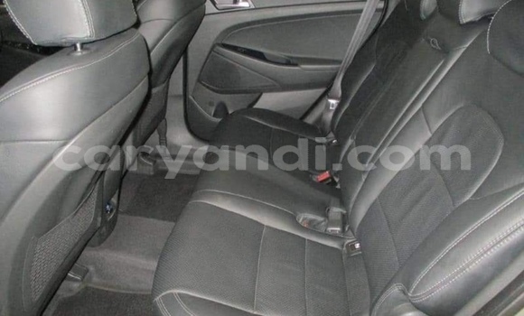 Acheter Occasion Voiture Hyundai Tucson Gris à Chipata, Zambie Acheter Occasion Voiture Hyundai Tucson Gris à Chipata, Zambie