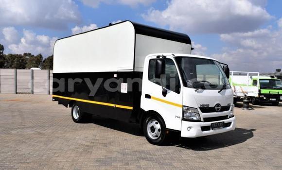 Buy Used Hino 300 Series Other Truck in Livingstone in Zambia Buy Used Hino 300 Series Other Truck in Livingstone in Zambia