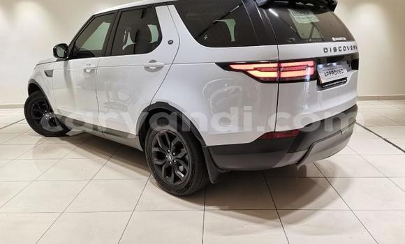 Tenga Tsaru Land Rover Discovery Chena Mota in Lusaka in Zambia Tenga Tsaru Land Rover Discovery Chena Mota in Lusaka in Zambia