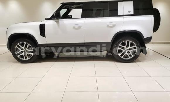 Buy Used Land Rover Defender White Car in Lusaka in Zambia Buy Used Land Rover Defender White Car in Lusaka in Zambia
