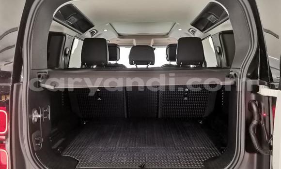 Buy Used Land Rover Defender White Car in Lusaka in Zambia Buy Used Land Rover Defender White Car in Lusaka in Zambia