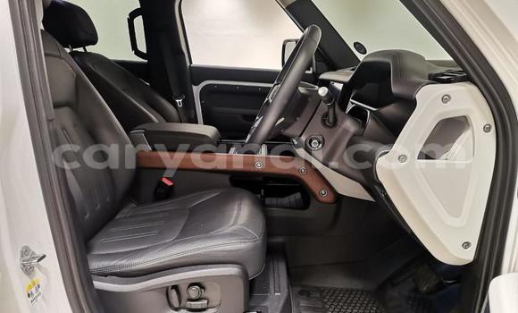 Buy Used Land Rover Defender White Car in Lusaka in Zambia Buy Used Land Rover Defender White Car in Lusaka in Zambia