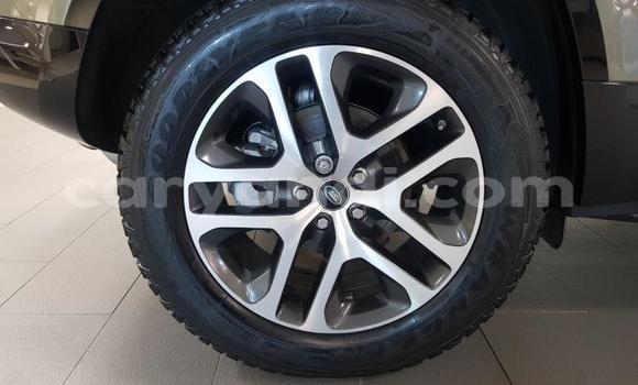 Acheter Occasion Voiture Land Rover Defender Beige à Lusaka, Zambie Acheter Occasion Voiture Land Rover Defender Beige à Lusaka, Zambie