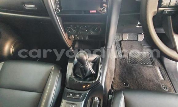 Acheter Occasion Voiture Toyota Fortuner Blanc à Lusaka, Zambie Acheter Occasion Voiture Toyota Fortuner Blanc à Lusaka, Zambie