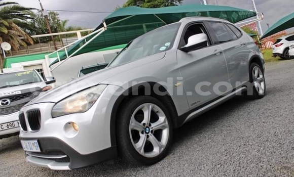 Acheter Occasion Voiture BMW X1 Gris à Chipata, Zambie Acheter Occasion Voiture BMW X1 Gris à Chipata, Zambie