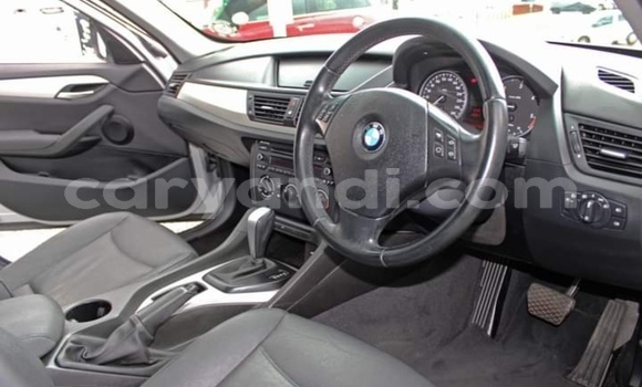 Acheter Occasion Voiture BMW X1 Gris à Chipata, Zambie Acheter Occasion Voiture BMW X1 Gris à Chipata, Zambie