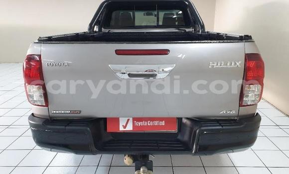 Tenga Tsaru Toyota Hilux Sirivha Mota in Lusaka in Zambia Tenga Tsaru Toyota Hilux Sirivha Mota in Lusaka in Zambia