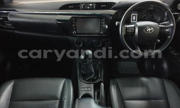 Tenga Tsaru Toyota Hilux Sirivha Mota in Lusaka in Zambia Tenga Tsaru Toyota Hilux Sirivha Mota in Lusaka in Zambia