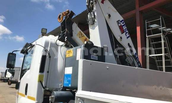 Acheter Occasion Utilitaire Isuzu FTR 850 Blanc à Chipata, Zambie Acheter Occasion Utilitaire Isuzu FTR 850 Blanc à Chipata, Zambie