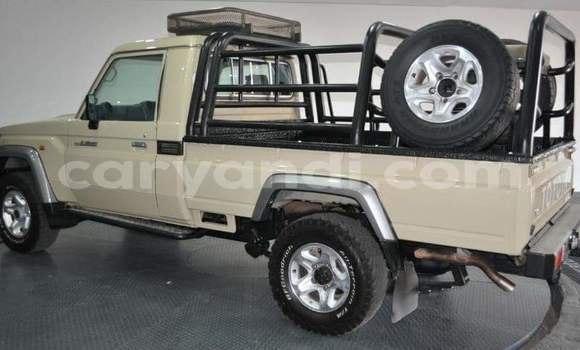 Acheter Occasion Voiture Toyota Land Cruiser Autre à Chipata, Zambie Acheter Occasion Voiture Toyota Land Cruiser Autre à Chipata, Zambie