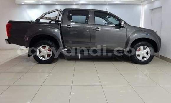 Acheter Occasion Voiture Isuzu KB Autre à Chipata, Zambie Acheter Occasion Voiture Isuzu KB Autre à Chipata, Zambie