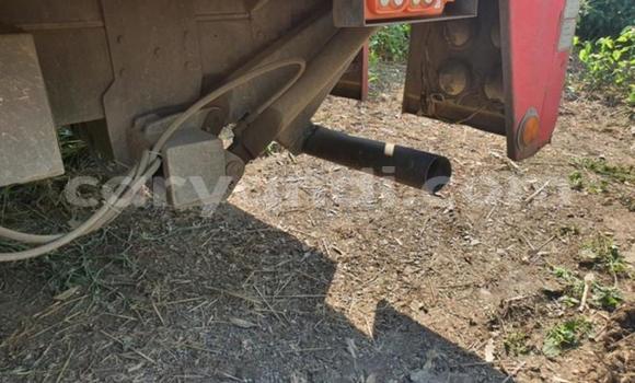 Acheter Occasion Utilitaire Nissan UD Rouge à Choma, Du sud Acheter Occasion Utilitaire Nissan UD Rouge à Choma, Du sud