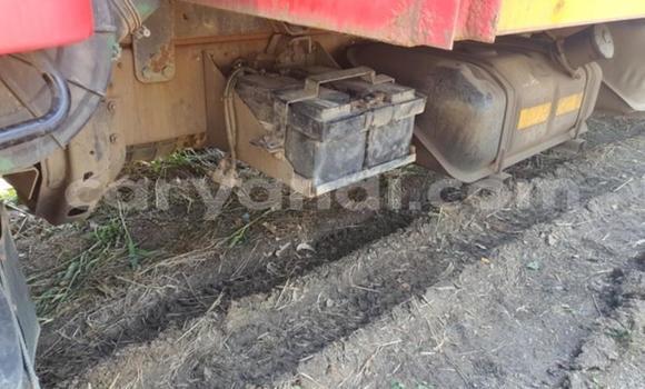 Acheter Occasion Utilitaire Nissan UD Rouge à Choma, Du sud Acheter Occasion Utilitaire Nissan UD Rouge à Choma, Du sud