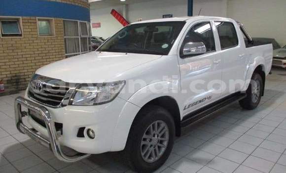 Acheter Occasion Voiture Toyota Hilux Blanc à Chipata, Zambie Acheter Occasion Voiture Toyota Hilux Blanc à Chipata, Zambie
