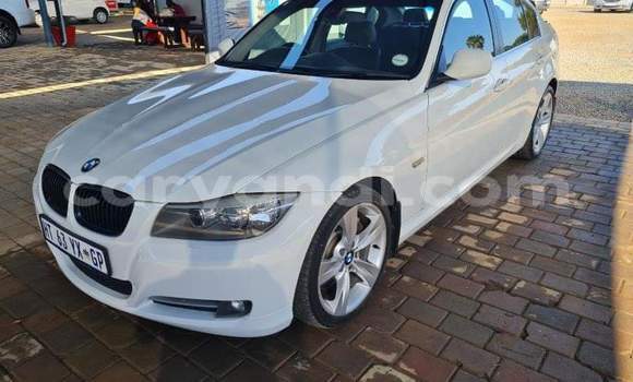 Acheter Occasion Voiture BMW 3–Series Blanc à Chipata, Zambie Acheter Occasion Voiture BMW 3–Series Blanc à Chipata, Zambie