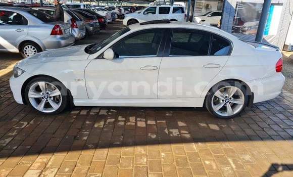 Acheter Occasion Voiture BMW 3–Series Blanc à Chipata, Zambie Acheter Occasion Voiture BMW 3–Series Blanc à Chipata, Zambie