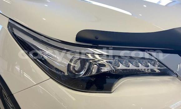 Acheter Occasion Voiture Toyota Fortuner Blanc à Kalomo, Du sud Acheter Occasion Voiture Toyota Fortuner Blanc à Kalomo, Du sud