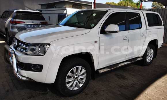 Nunua Ilio tumika Volkswagen Amarok Nyeupe Gari ndani ya Lusaka nchini Zambia Nunua Ilio tumika Volkswagen Amarok Nyeupe Gari ndani ya Lusaka nchini Zambia