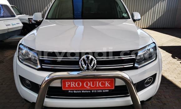 Buy Used Volkswagen Amarok White Car in Lusaka in Zambia Buy Used Volkswagen Amarok White Car in Lusaka in Zambia