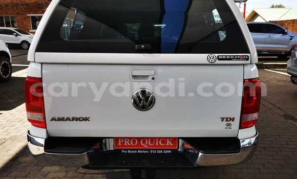 Buy Used Volkswagen Amarok White Car in Lusaka in Zambia Buy Used Volkswagen Amarok White Car in Lusaka in Zambia